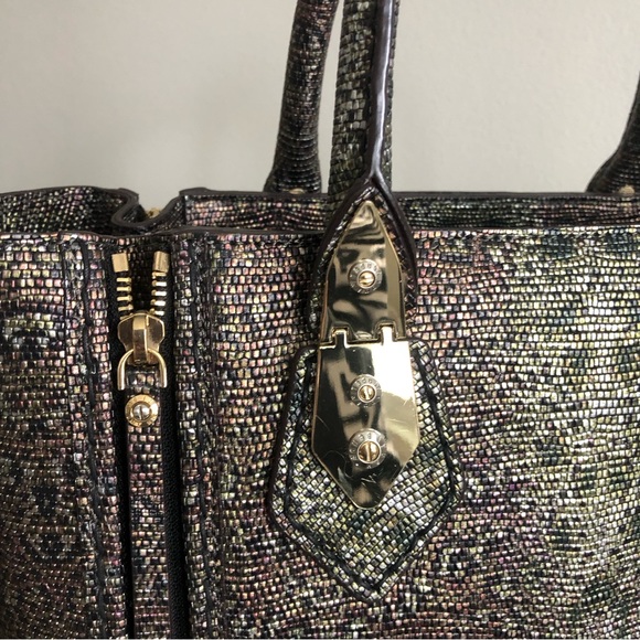 Henri Bendel A List Leather Satchel in Lizard with Gold Hardware - Picture 4 of 11